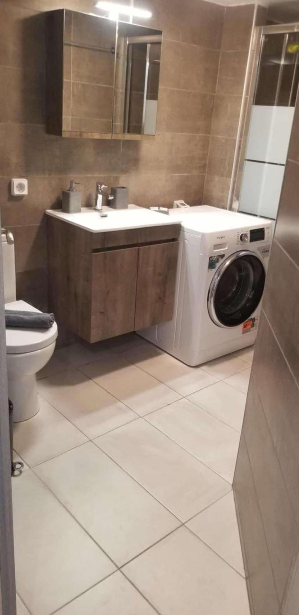 Areos Comfort Living Apartment - Alexandras Ave 72 Афіни Екстер'єр фото
